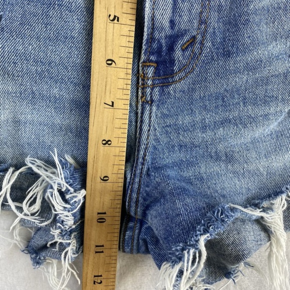 Abercrombie & Fitch Denim Short Sz 25‎ Curve Love Distressed Mom Short Mid Rise - Picture 5 of 7